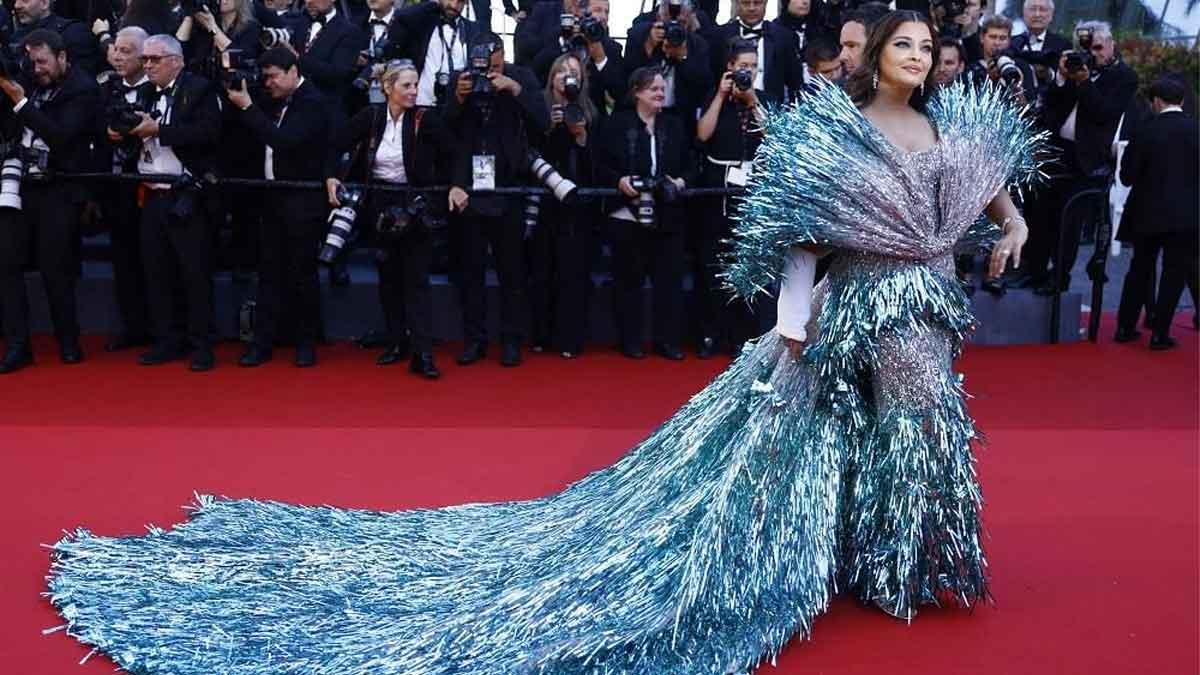 Cannes 2024: Aishwarya Rai Bachchan Dazzles in Second Red Carpet Stint in Blue-Silver Ensemble"