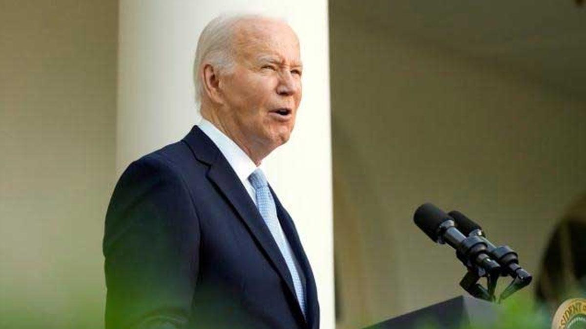Biden Calls Out Trump for 'Hitler's language' in Newspaper Simulation