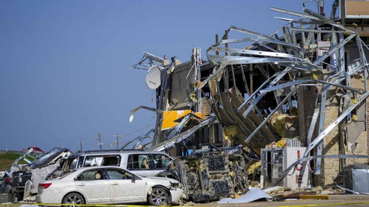 Deadly-Tornado-Outbreak-Claims-11-Lives-Across-Three-US-States