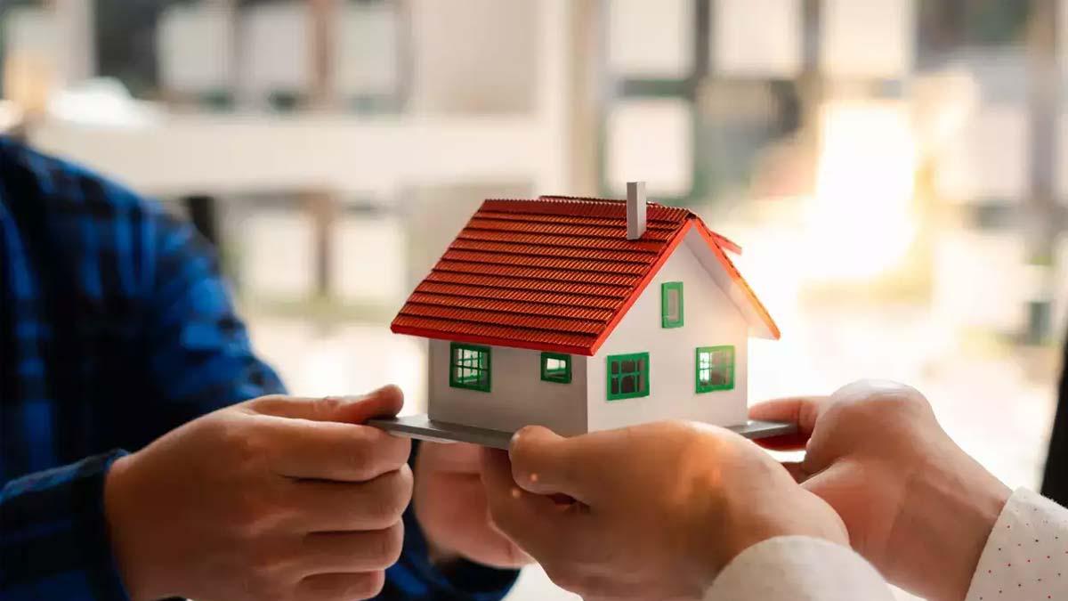 Government-Unveils-Plan-to-Build-One-Crore-Homes-for-Urban-Poor
