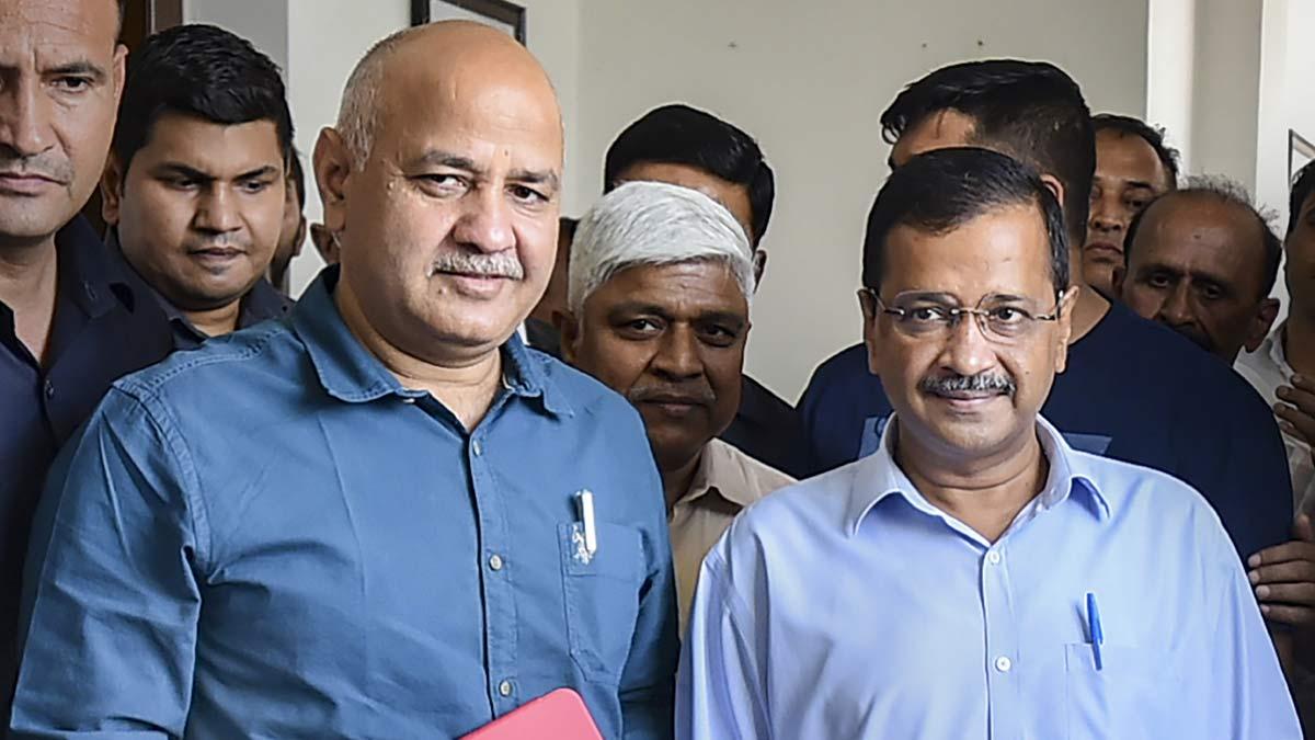 Arvind-Kejriwal-Manish-Sisodia