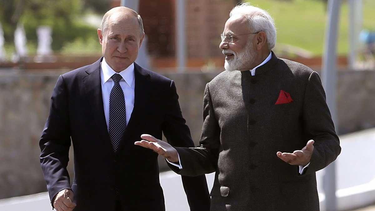 Russian-President-Vladimir-Putin-and-Prime-Minister-Narendra-Modi