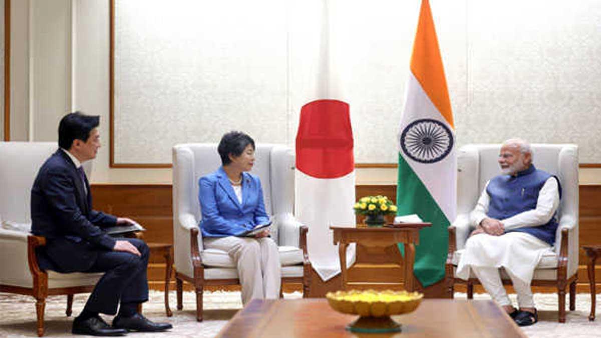 PM-Modi-met-the-visiting-Japanese-Foreign-Minister,-Yoko-Kamikawa,-and-Defence-Minister-Minoru-Kihara
