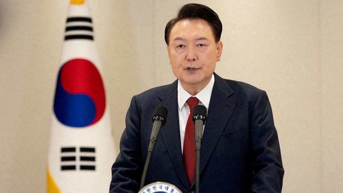 Yoon-Suk-yeol