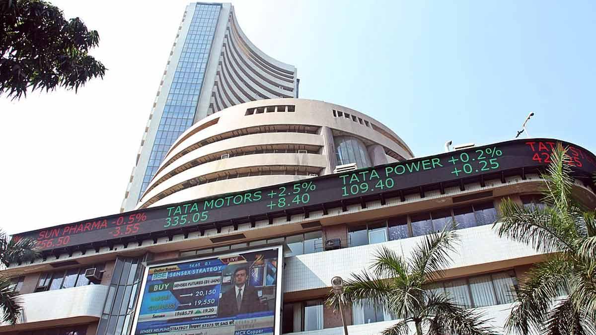 Indian Stock Market Closes on a Positive Note on First Day of 2025