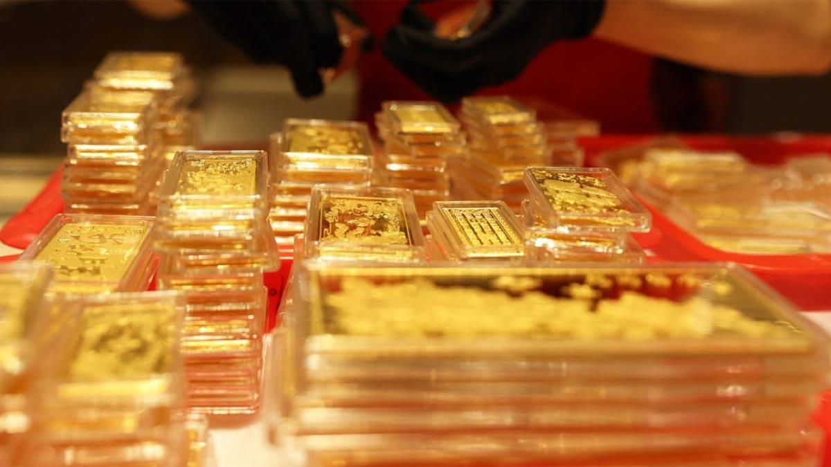 Gold Prices Could Reach $3,300 per Ounce in 2025 Amid Global Economic Concerns