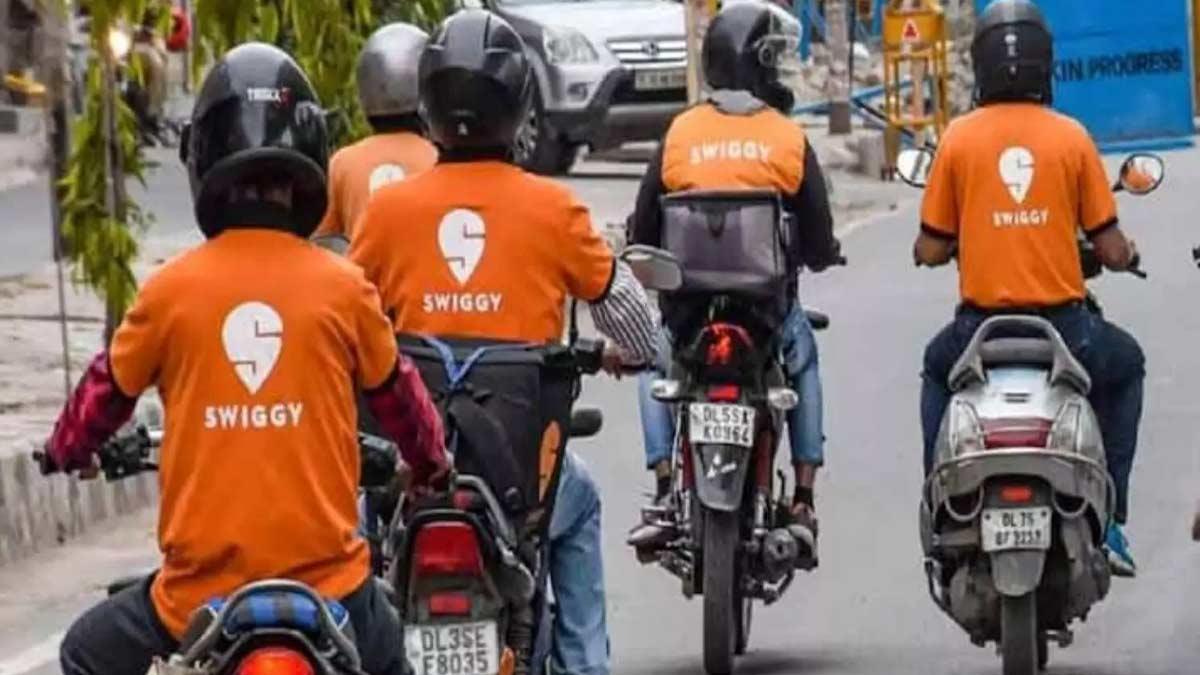 Swiggy Shares Plunge Over 43% in 2025, Hit 52-Week Low
