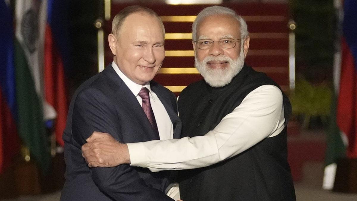 Putin Calls PM Modi, Pledges Russia’s Full Backing in India’s Anti-Terror Efforts