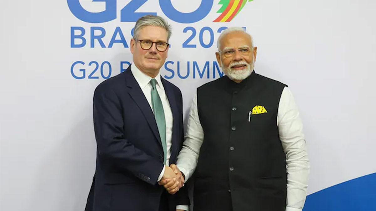 PM Modi Extends Invitation to UK PM Starmer for Visit, Highlighting Strong Economic Relations