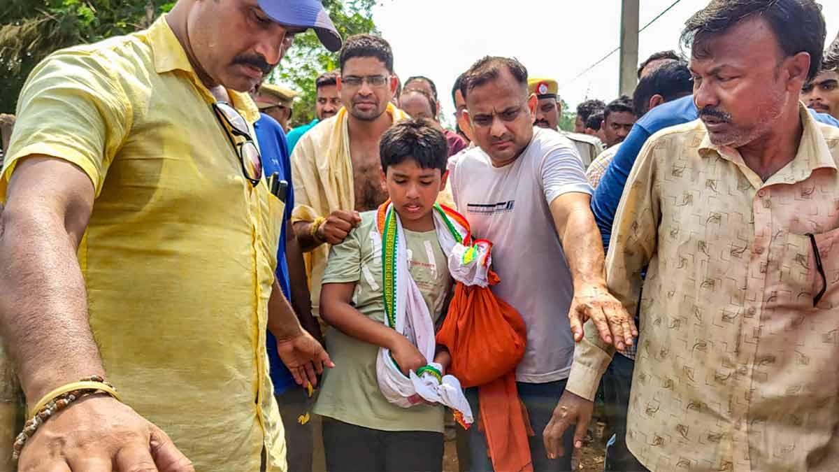 9-Year-Old Who Lost Father in Pahalgam Attack Vows to Join Army and Fight Pakistani Terrorists