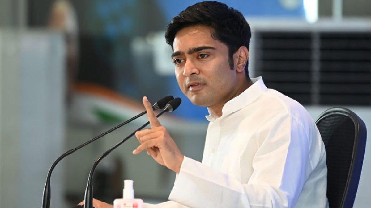 All-Party Outreach: TMC Joins In, Uddhav Sena Invited as Government Seeks Consensus