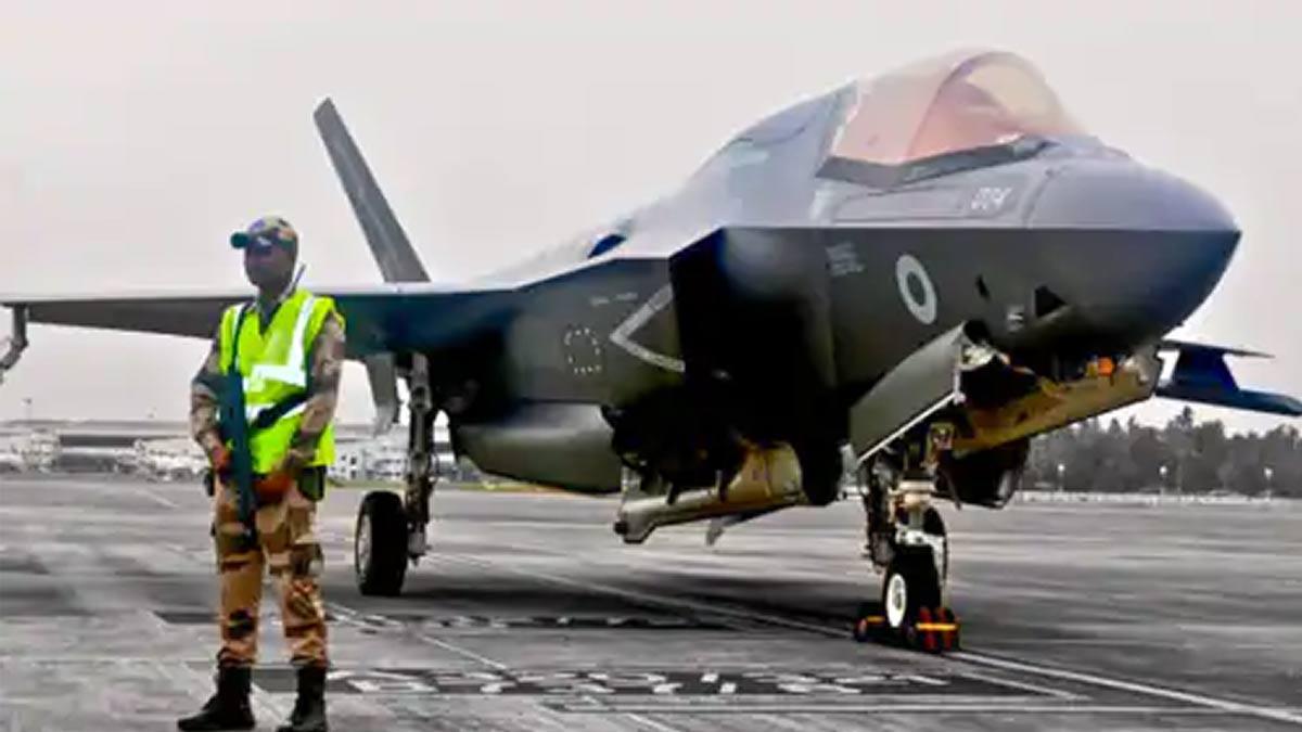 Stranded British Fighter Jet Set for Relocation to Thiruvananthapuram Airport Repair Hub