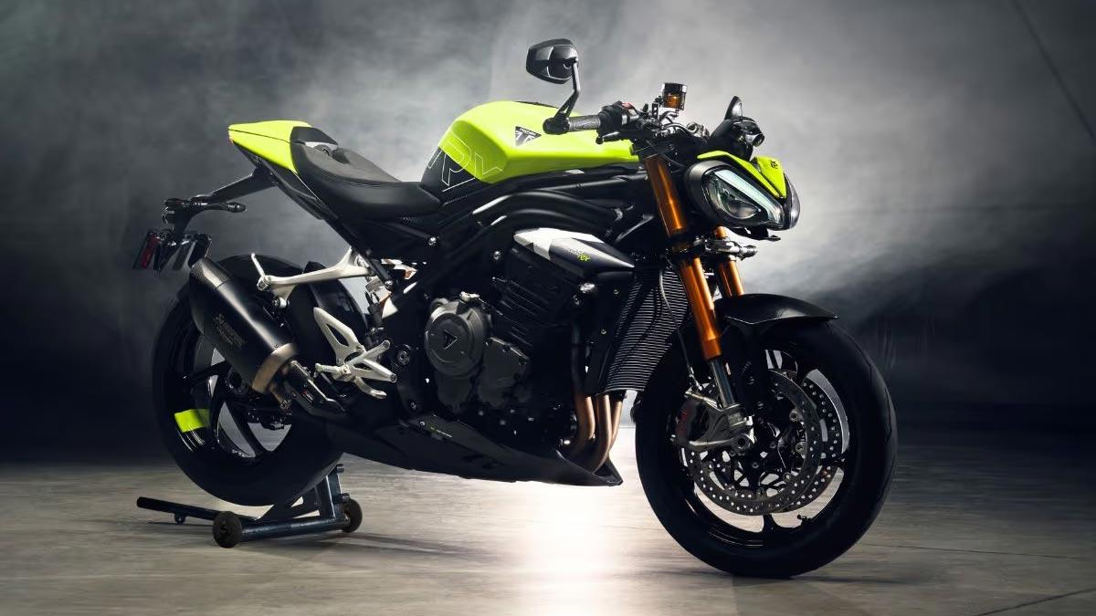 Triumph Launches Updated 2025 Speed Triple 1200 RS in India, Priced at ₹20.39 Lakh