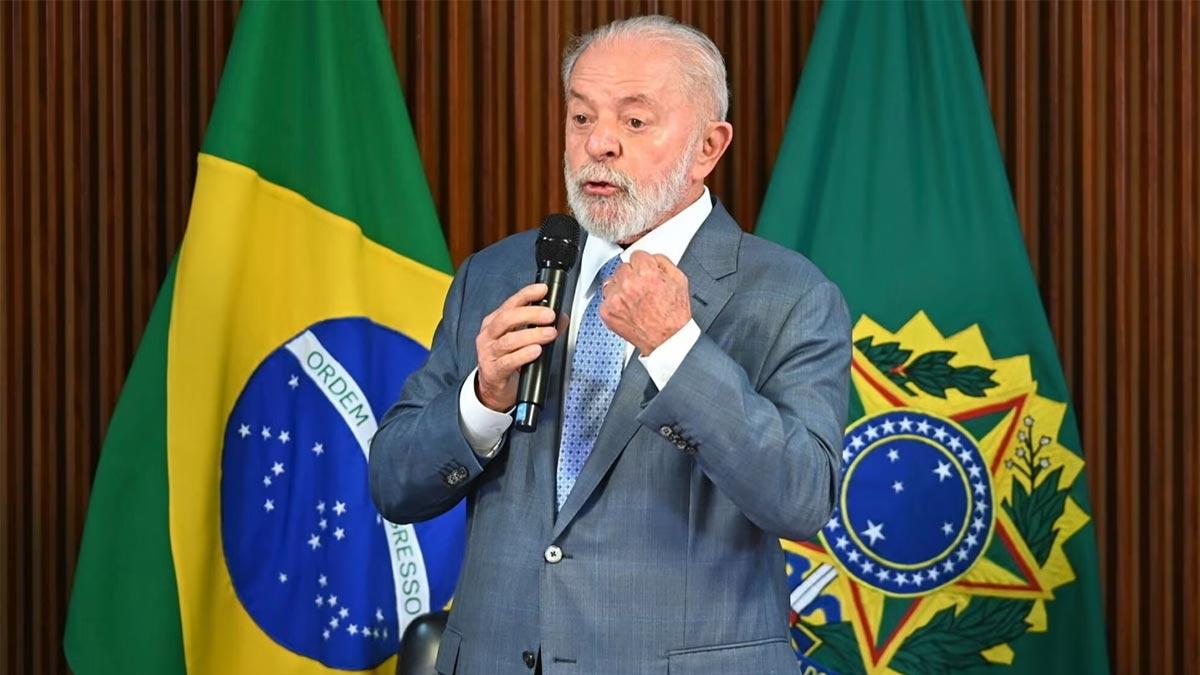Brazil President Rebukes Trump: 'The World Doesn’t Need an Emperor' Amid BRICS Tariff Dispute