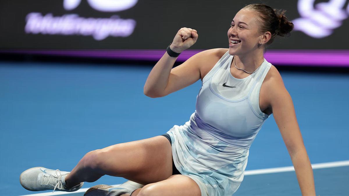Anisimova Shocks World No. 1 Sabalenka in Three-Set Thriller to Reach Maiden Wimbledon Final