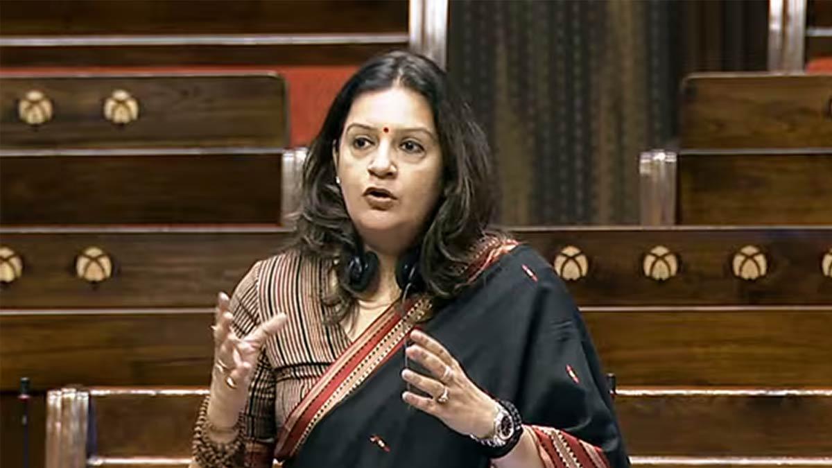 Priyanka-Chaturvedi