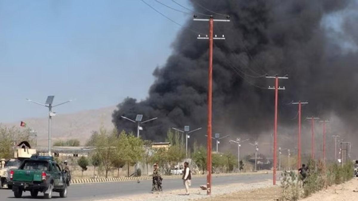 58 Pakistani soldiers killed in retaliatory strikes, claims Taliban; Kabul Warns of 'Severe Response' to Future Attacks