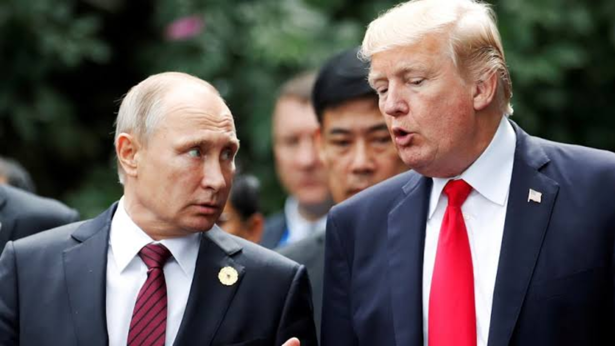 Trump Again Offers to Help End Ukraine War in "Businesslike" Call With Putin