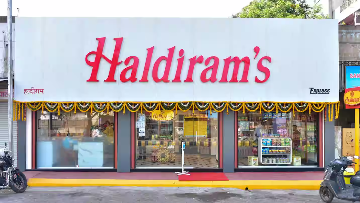 Watch | Haldiram's Debut London Restaurant Sees Long Queues as Viral Video Sparks Online Discussion