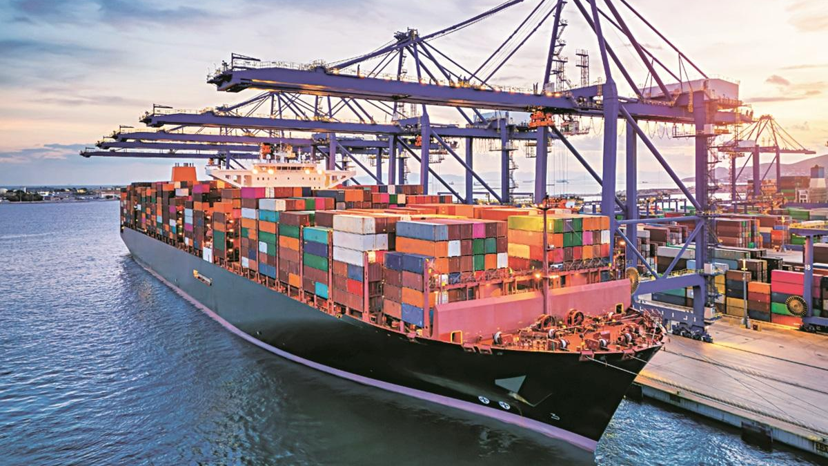 ‘Avoid Deploying Indian Seafarers on Vessels Crossing Hormuz’: Centre Advises Ship Owners as Gulf Tensions Escalate