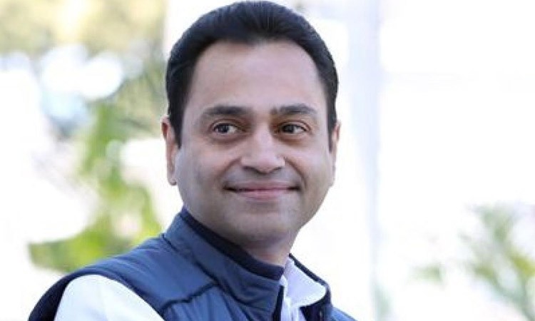 Top 10 richest Indian politicians