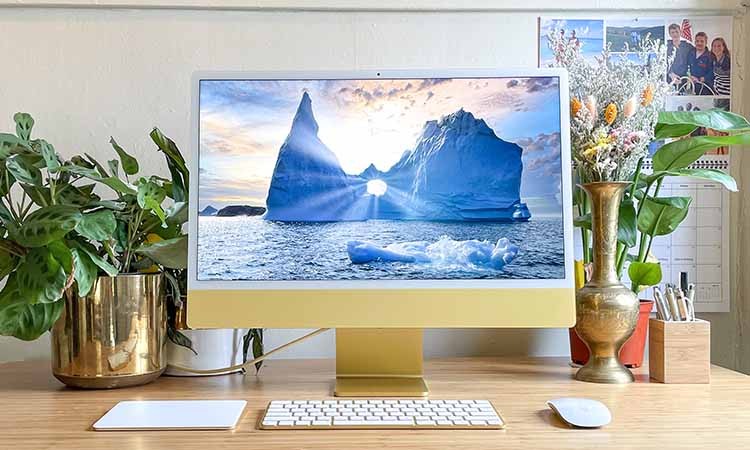 iMac: Top 5 features of Apple’s newly launched ultra-sleek computer