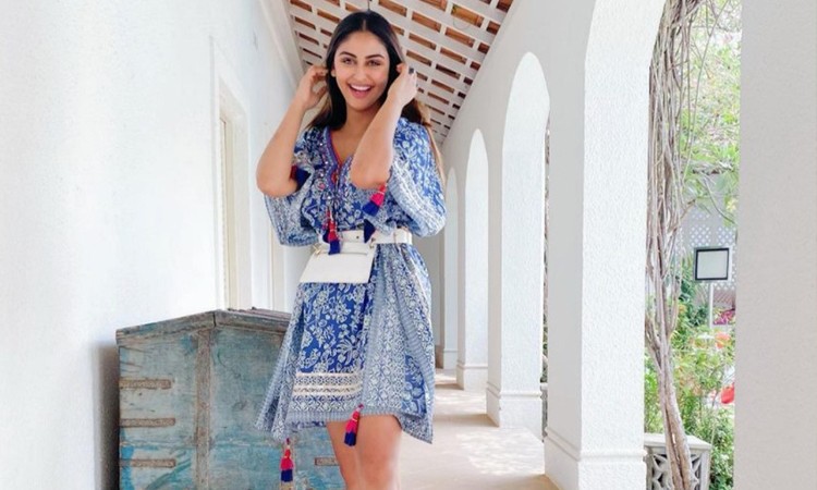 Krystle D’souza looks like a sight to behold in bright blue bikini