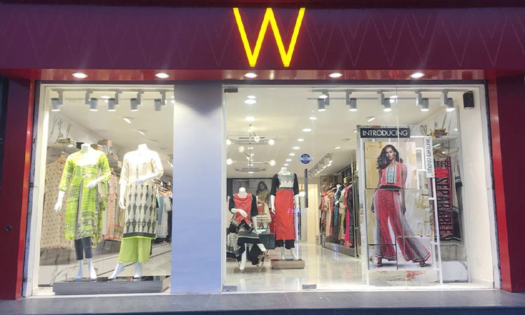 Best Women Clothing Brands In India 2026.Top 6 clothing brands for women in India