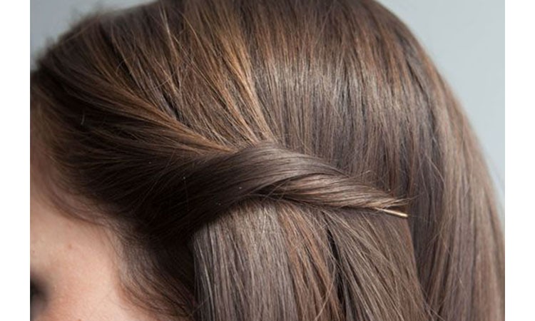 53 Gorgeous Wedding Hair Accessories for Every Budget - hitched.co.uk -  hitched.co.uk