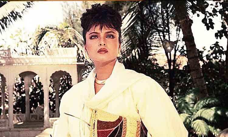 Rekha Rekha Bollywood Legend; Rekha | Top 10 Bollywood movies that capture the ...